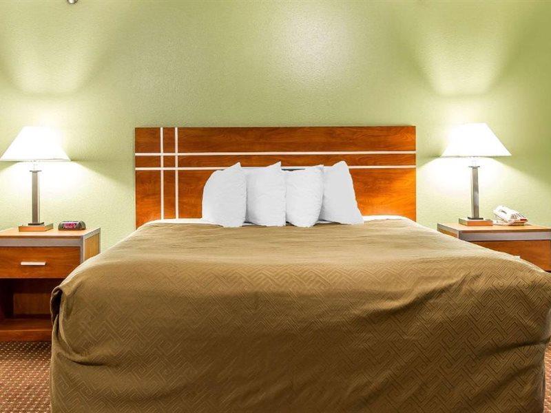 Econo Lodge & Suites Pekin Extérieur photo