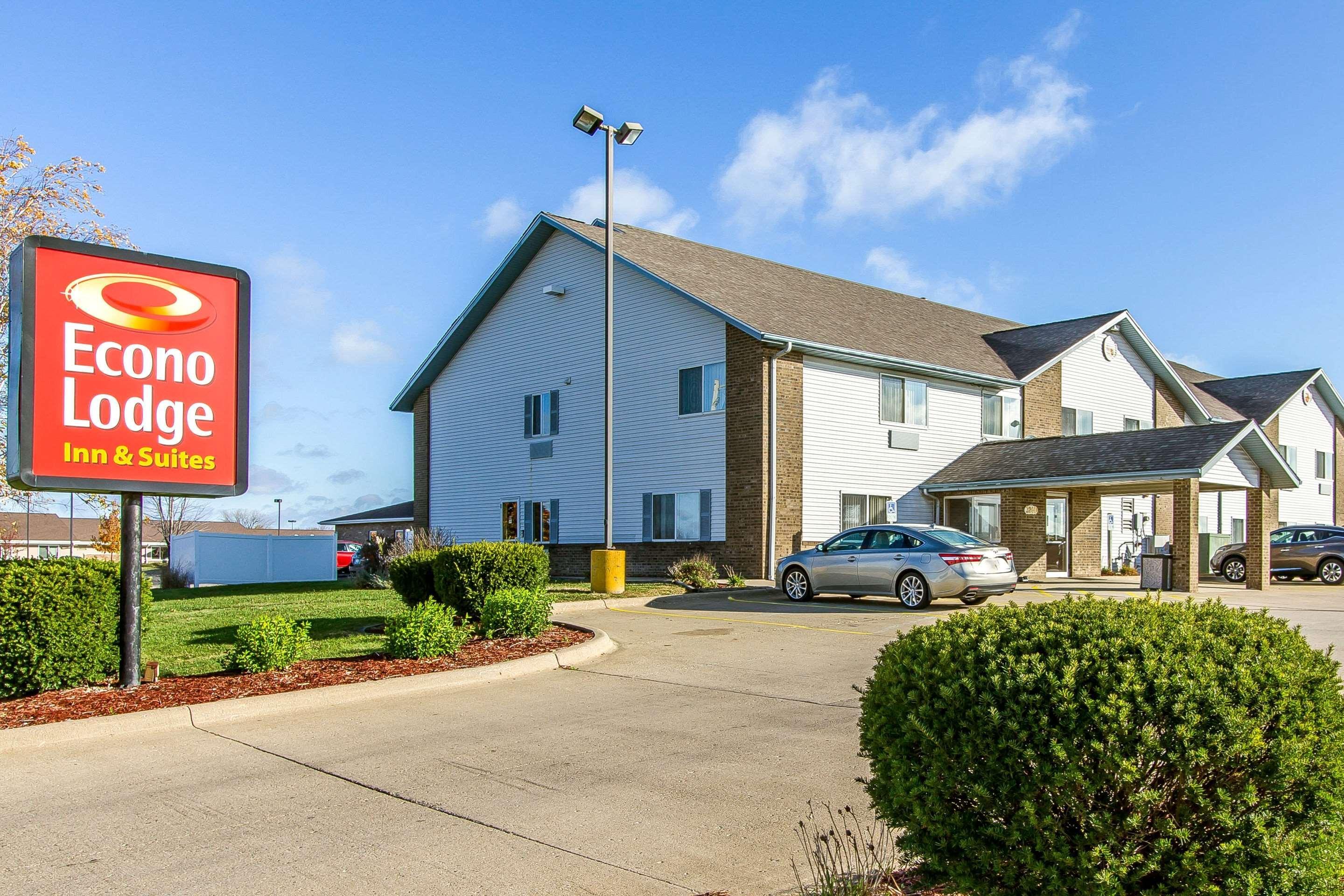 Econo Lodge & Suites Pekin Extérieur photo